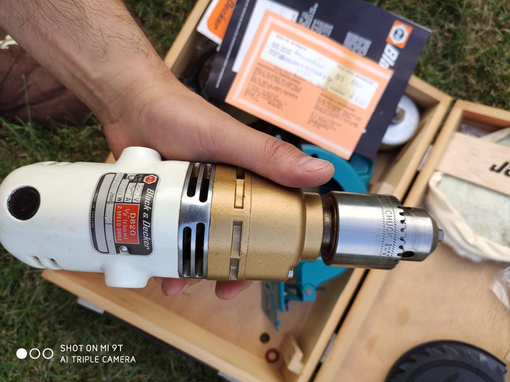 Vintage D820 Black&Decker boor uit 1972, Ophalen, Zo goed als nieuw, Boormachine