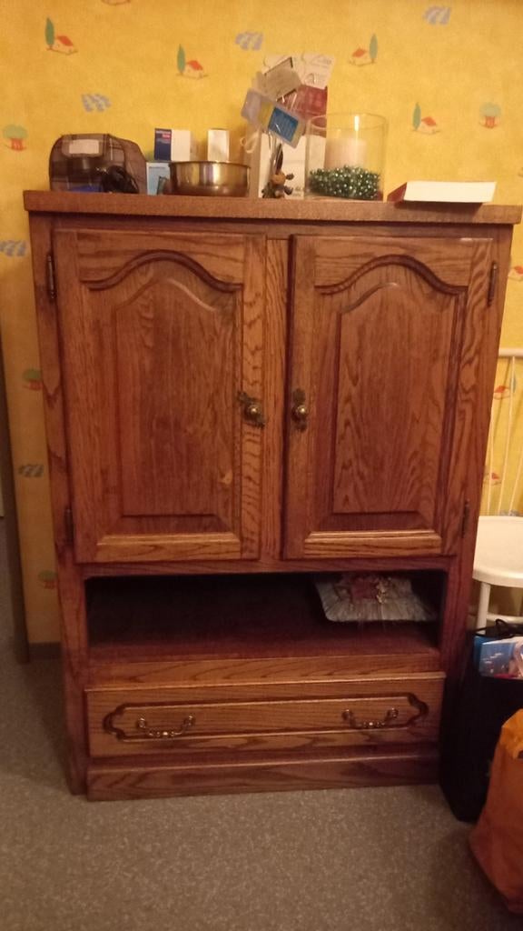 TV kast. Rustieke stijl. Tijdloos., Enlèvement