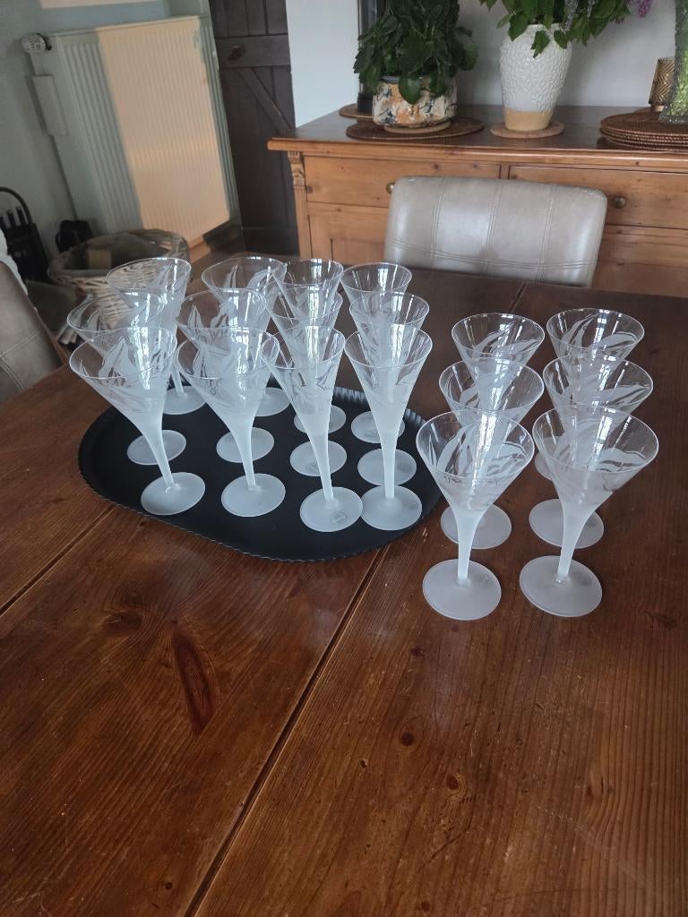 Ensemble complet de verres à vin en cristal italien, Enlèvement, Comme neuf, Autres types