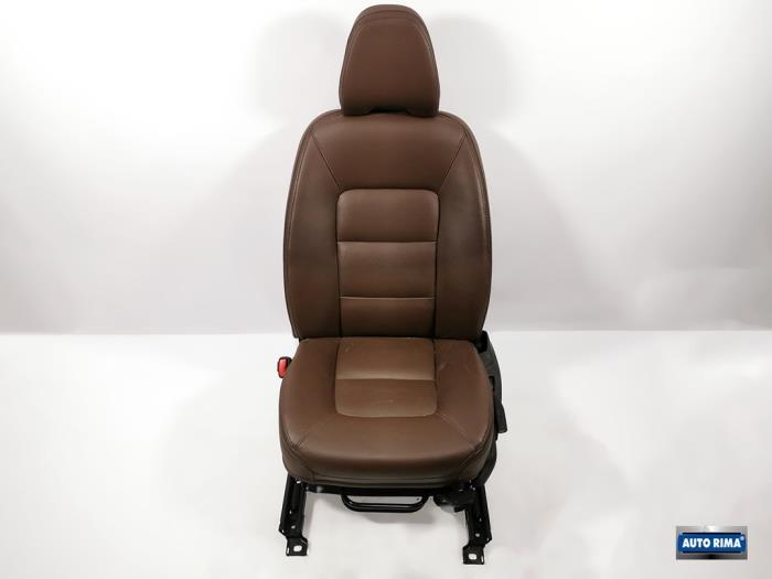 Siège gauche d'un Volvo V70, Autos : Pièces & Accessoires, -, 3 mois de garantie, -, -