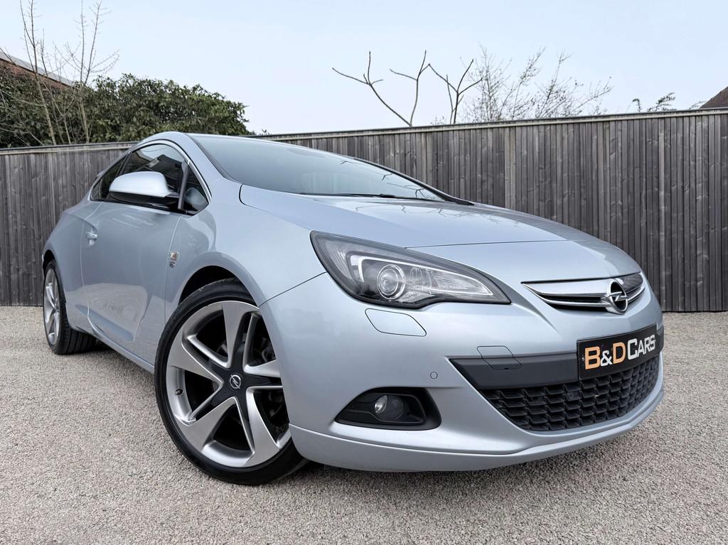Opel Astra GTC 1.4 Turbo OPC-Line 1steHAND/1MAIN, Auto's, 1940 kg, Gebruikt, Euro 6, 4 cilinders