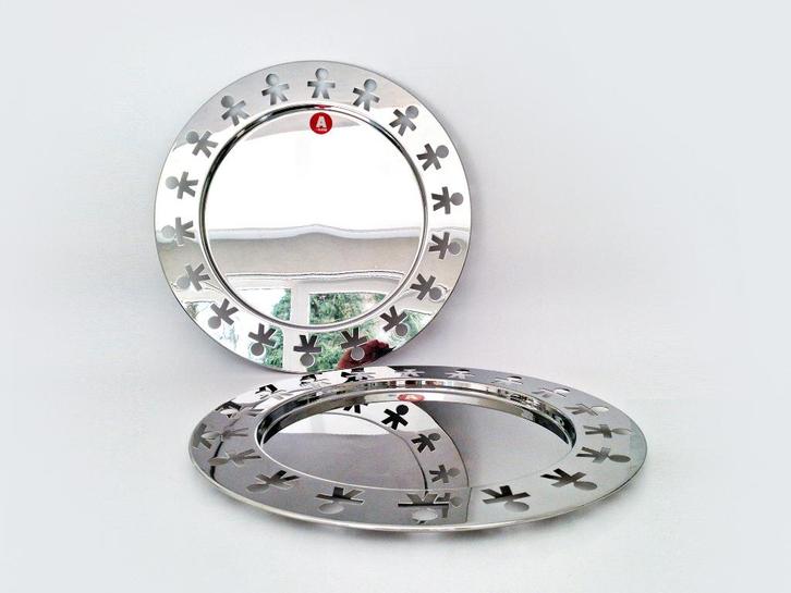 Alessi schaal dienblad set King Kong, Huis en Inrichting, Woonaccessoires | Dienbladen, Zo goed als nieuw, Metaal, Rond, Ophalen of Verzenden