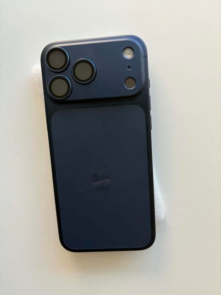 Iphone 17 pro max, Télécoms, Téléphonie mobile | Apple iPhone, Enlèvement, Comme neuf, Bleu, 256 GB