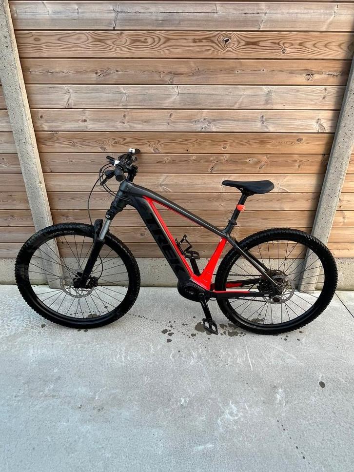 E-mountainbike TREK Powerfly 4 MTB rood/zwart 625W L 29", Fietsen en Brommers, Fietsen | Mountainbikes en ATB, Zo goed als nieuw