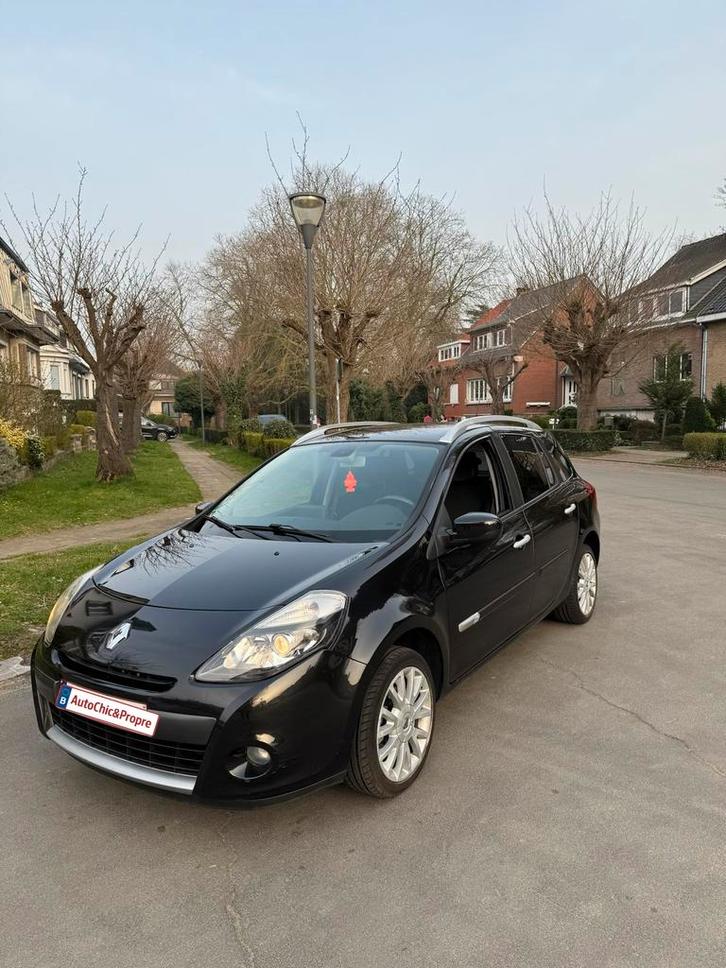 Renault Clio 3 Prête à être immatriculée !, Autos, Renault, Particulier, Clio, ABS, Phares directionnels, Airbags, Air conditionné