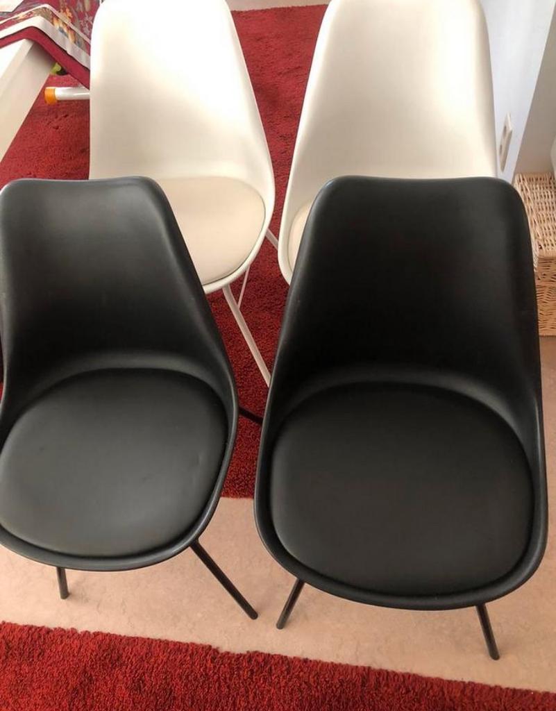 À VENDRE armoire,table,siègecanapétapischaise d'entraînement, Animaux & Accessoires, Enlèvement, Comme neuf