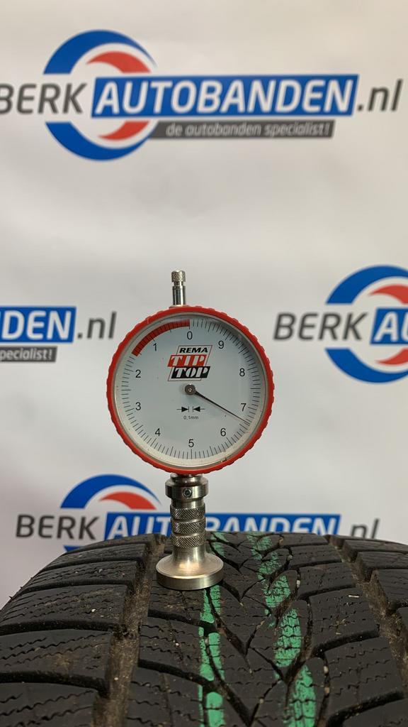 2x Imperial Snowdragon UHP 215/55 R17 98V XL 215/55/17 21555, Autos : Pièces & Accessoires, Pneus & Jantes, Pneu(s), Pneus hiver