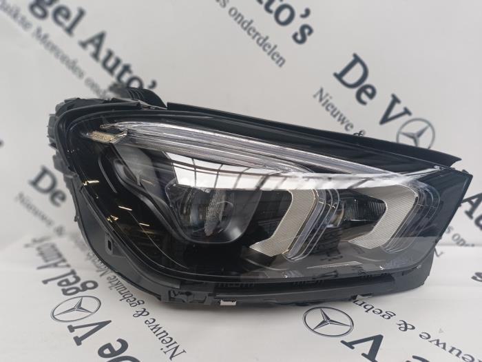 Phare droit d'un Mercedes GLE, Autos : Pièces & Accessoires, 3 mois de garantie, Utilisé, -, -