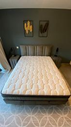 Boxspring bed 200x160, Huis en Inrichting, Slaapkamer | Complete slaapkamers, Ophalen of Verzenden, Zo goed als nieuw
