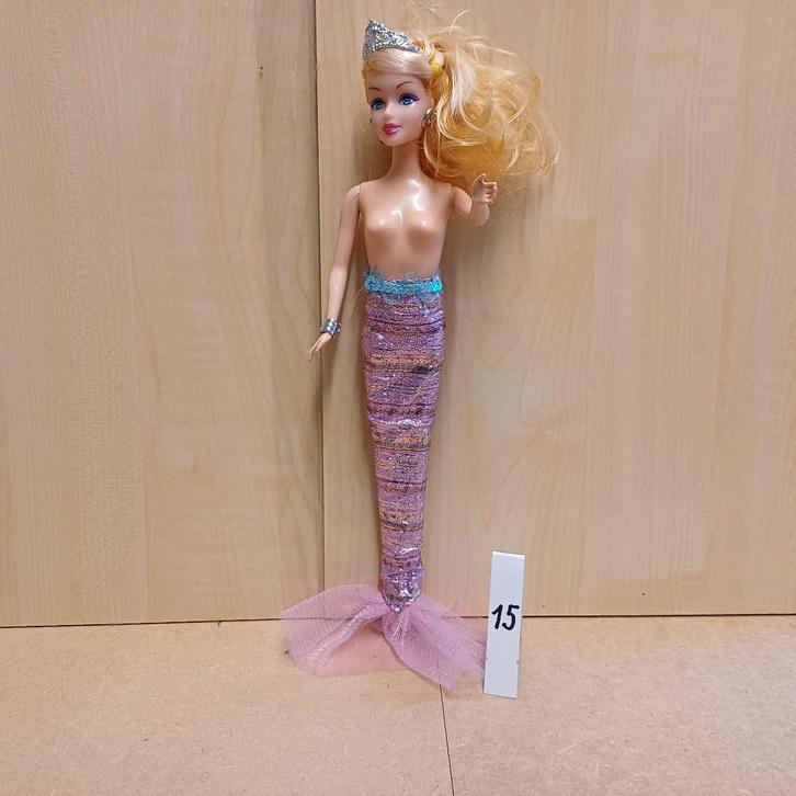 Choix de Poupées Barbie  (4 euros pièce), Kinderen en Baby's, Speelgoed | Poppen, Barbie, Ophalen of Verzenden