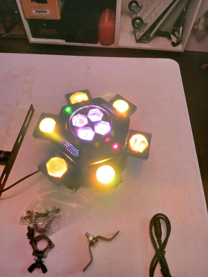 Moving Heads, Muziek en Instrumenten, Licht en Laser, Zo goed als nieuw, Laser, Geluidgestuurd, Kleur, Stroboscoopeffect, Ophalen