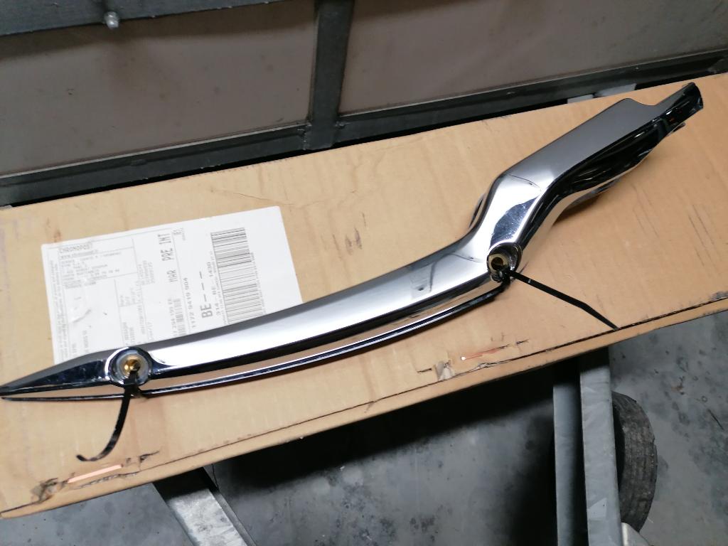 YAMAHA XVS 950 midnigth garnitures chromées arrière cadre, Enlèvement, Comme neuf