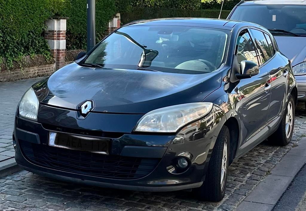 Voiture Renault Megane, Autos, Renault, Achat, 4 portes, Boîte manuelle, Toit panoramique