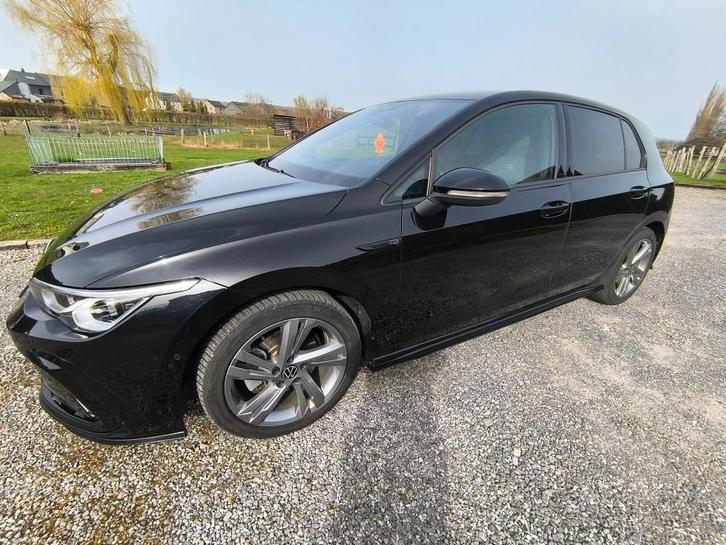 VW Golf 8 R-line 1.5 e TSI 130 CV DSG 7 vitesses, Autos, Volkswagen, Particulier, Golf, Caméra 360°, ABS, Caméra de recul, Régulateur de distance