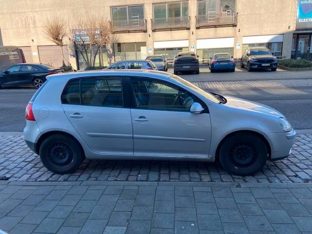 VW Golf5, essence, 1,6 cc, 2007 Euro 4, climatisation, Autos, Volkswagen, Particulier, Golf, Air conditionné, Essence, Euro 4