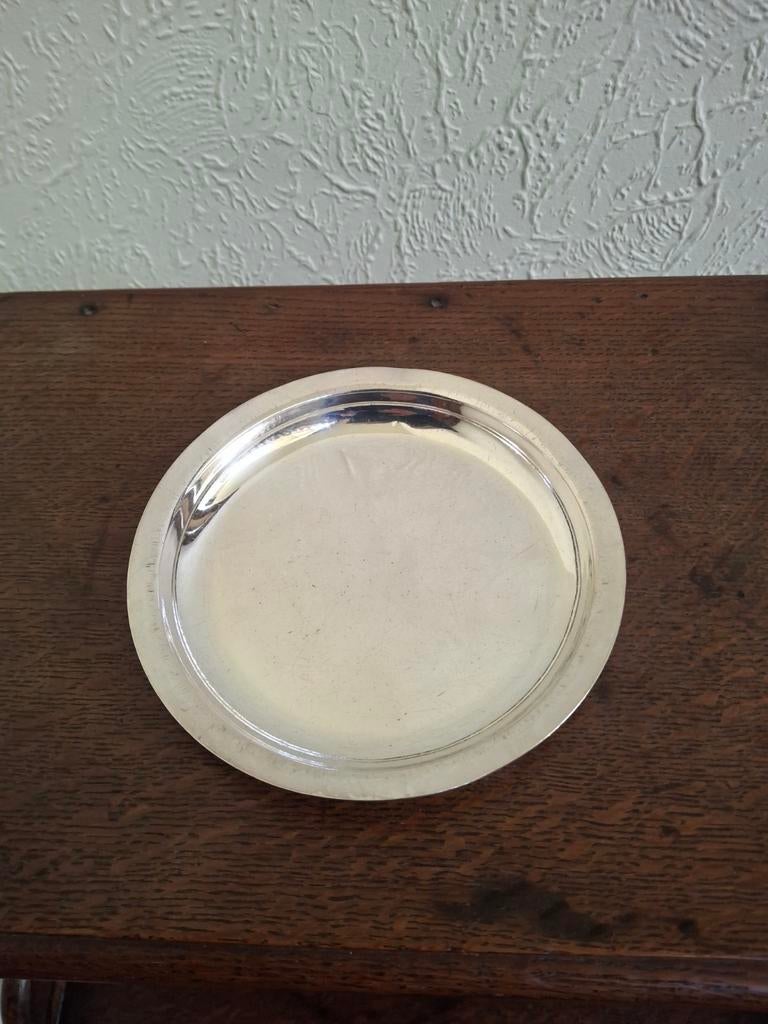 Onderzetbordje, Ophalen