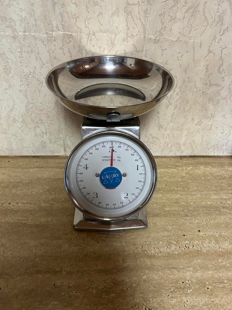 Retro weegschaal, Elektronische apparatuur, Weegschalen, Ophalen, Keukenweegschaal, Analoog, Fijner dan 1 gram