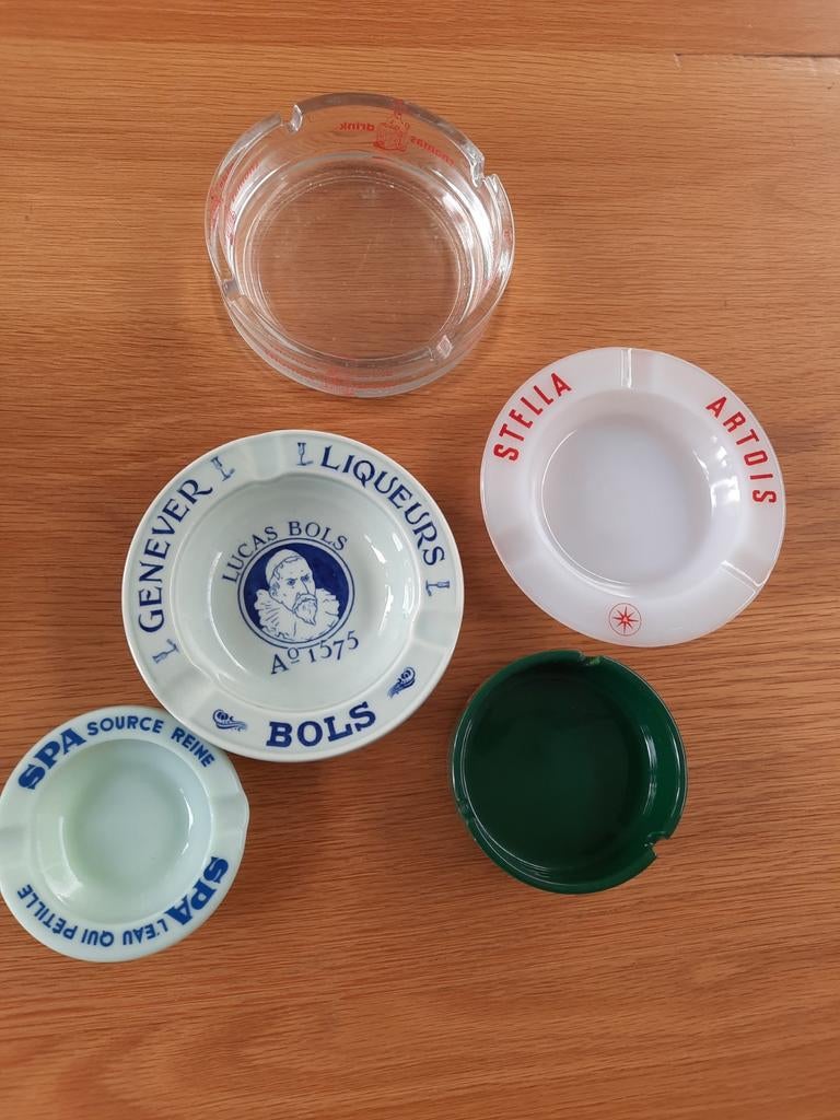 Cendriers, Enlèvement