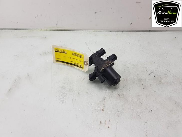 EXTRA WATERPOMP BMW 5 serie (E60) (12-2001/03-2010), Auto-onderdelen, Airco en Verwarming, BMW, Gebruikt