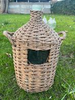 Antieke dame Jeanne in origineel gevlochten mand, Ophalen, Gebruikt