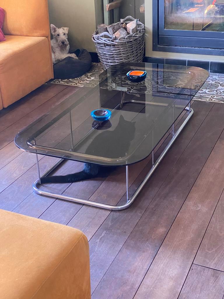 Vintage salontafel. Met gefumeerd gehard glas., Maison & Meubles, Tables | Tables de salon, Enlèvement, Utilisé, Verre