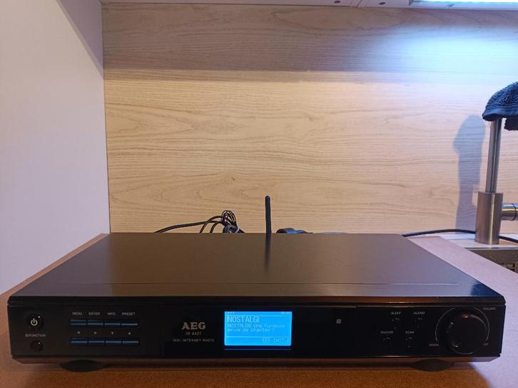 AEG IR 4427 Tuner DAB FM WIFI LAN INTERNETRADIO UPNP USB, Audio, Tv en Foto, Radio's, Zo goed als nieuw, Radio, Ophalen of Verzenden