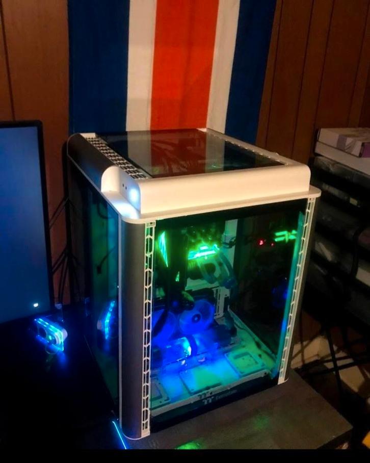 Boitier pc, Informatique & Logiciels, Boîtiers d'ordinateurs, Comme neuf, Enlèvement