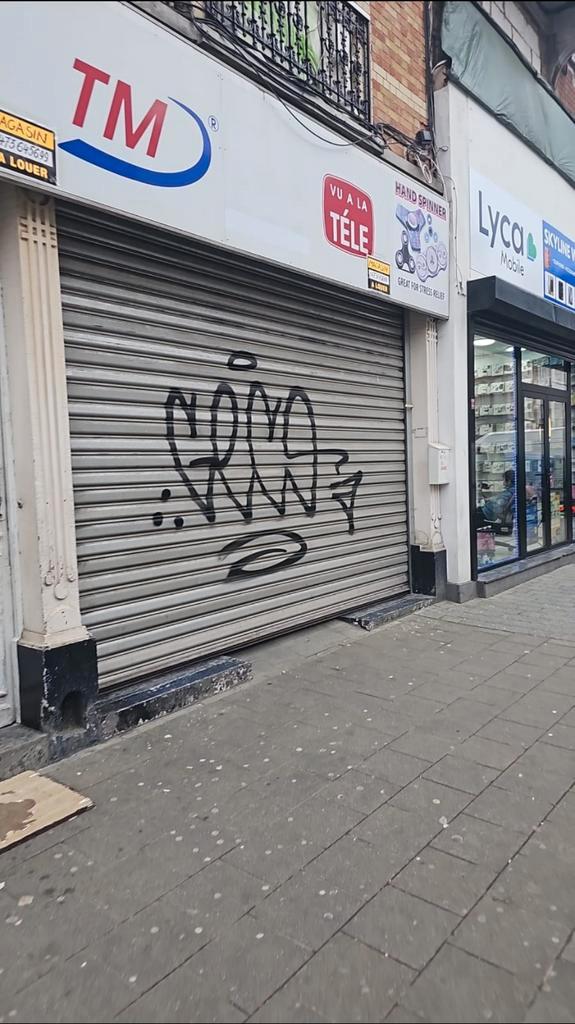 Boutique à louer à TRIANGLE, Immo, Maisons à louer