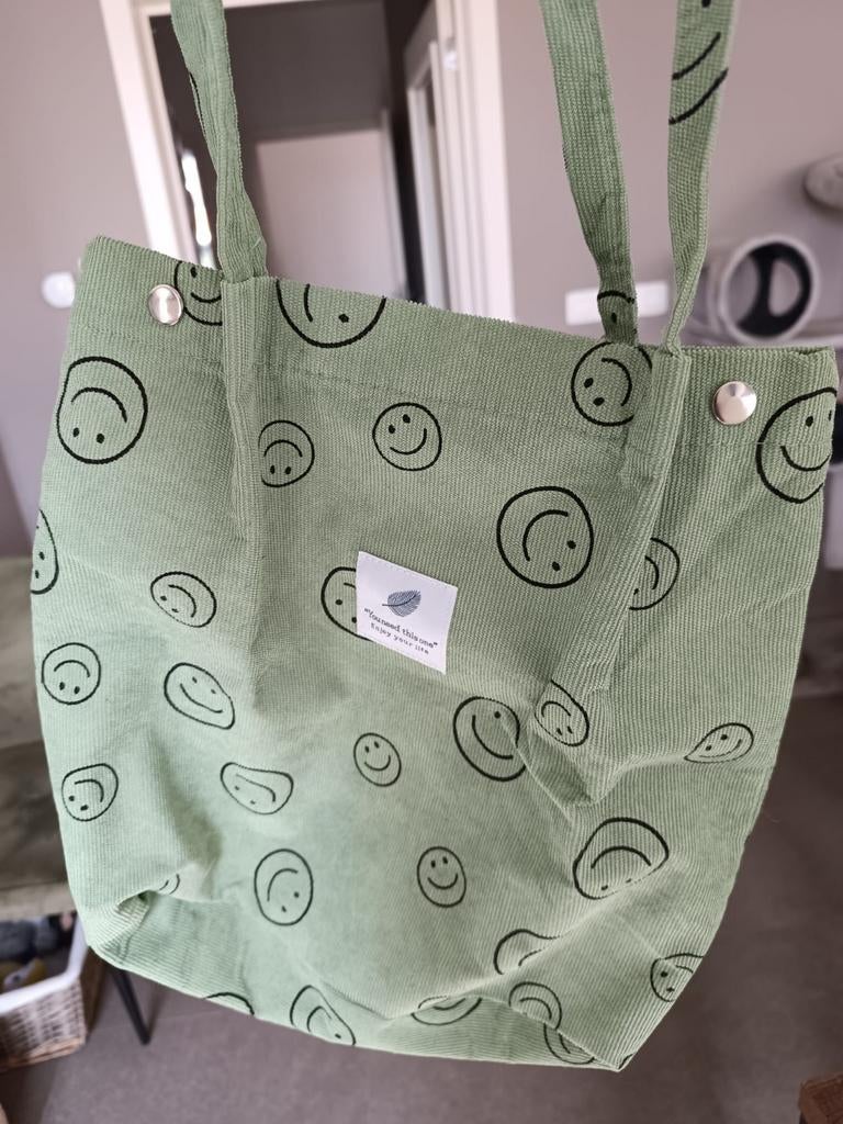 Schoudertas smileys, Handtassen en Accessoires, Tassen | Damestassen, Ophalen of Verzenden, Zo goed als nieuw, Groen, Shopper