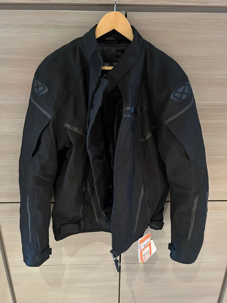 Nieuwe ixon motovest en tweedehands yamaha motovest, Motoren, Ophalen