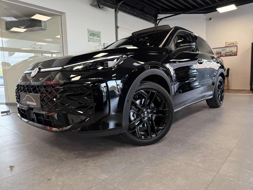 Volkswagen T-Roc T-Roc 1.5 TSI R-Line DSG NEW * black pack *, Auto's, Volkswagen, Te koop, T-Roc, ABS, Adaptive Cruise Control