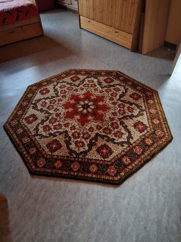 Smyrna tapijt, Huis en Inrichting, Stoffering | Tapijten en Vloerkleden, Ophalen, Zo goed als nieuw, Overige kleuren, Overige vormen