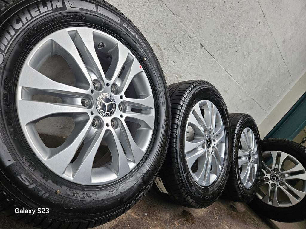 Nieuw demo Mercedes Sprinter velgen Michelin banden, Autos : Pièces & Accessoires, Commande, Enlèvement ou Envoi