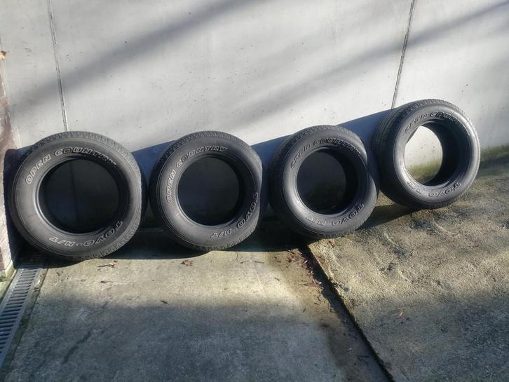 4 banden 265 65 R17 4mm profiel, Auto diversen, Autosport-onderdelen, Gebruikt, Ophalen