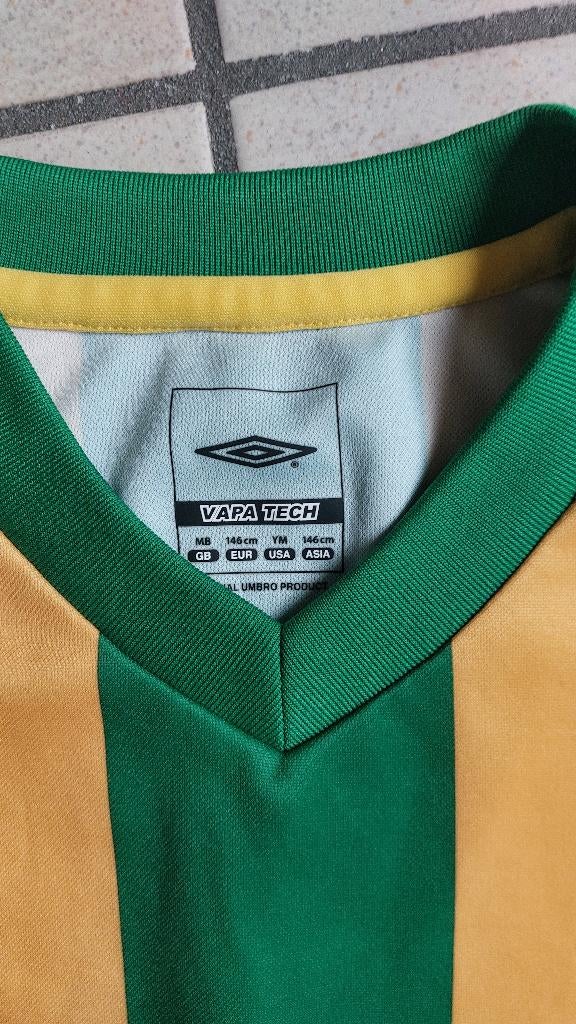 Umbro voetbal shirt maat 146, Maat XS of kleiner, Ophalen of Verzenden, Gebruikt, Shirt