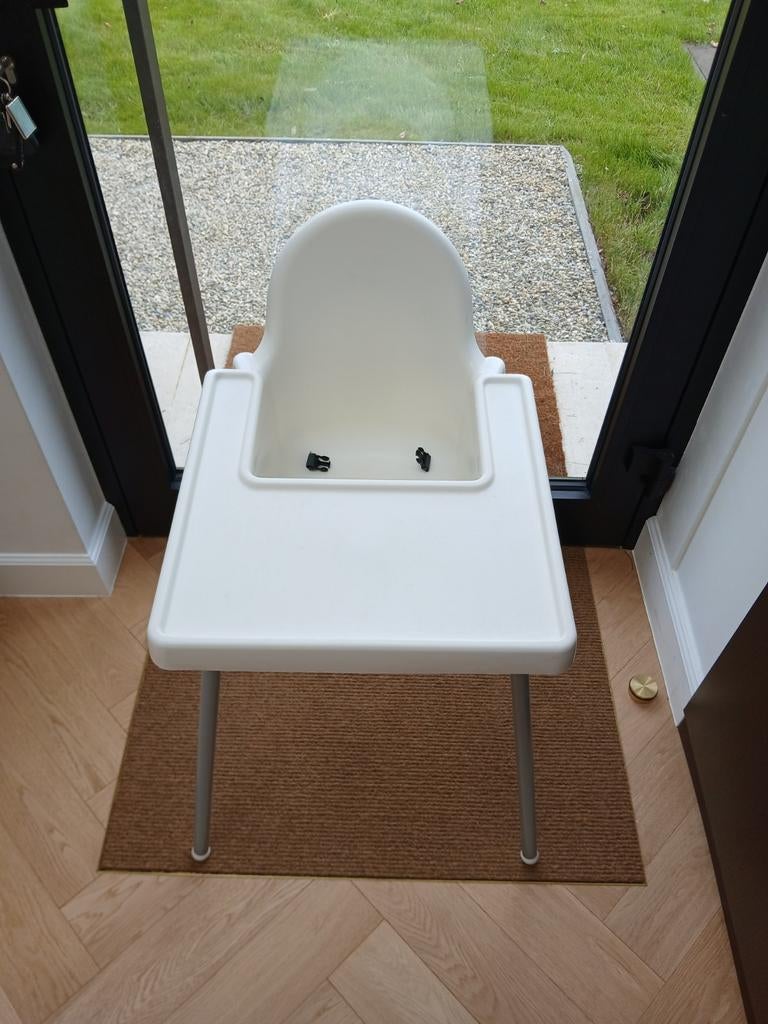 Chaise haute bébé ikea tablette housse coussin, Enfants & Bébés, Enlèvement