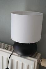 Tafellamp, Enlèvement