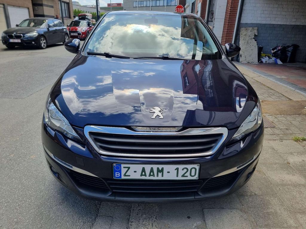 Peugeot 308 1.2 PureTech Style et 1 an de garantie, Auto's, Peugeot, Gebruikt, Euro 6, Blauw, Bedrijf
