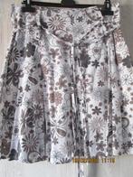 Jupe doublée blanche à fleurs brunes « Rhétorique », T : 40, Kleding | Dames, Rokken, Bruin, Rhétorique, Gedragen, Ophalen