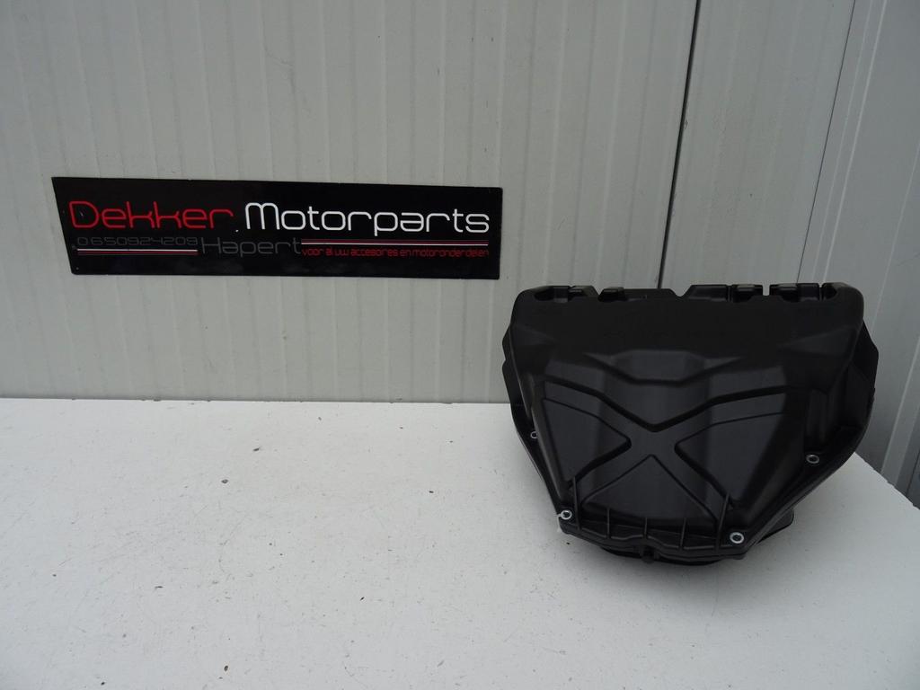 Airbox / Luchtfilterbox Intake Yamaha YZF R1 2015-2019 RN32, Gebruikt, -, -, Ophalen of Verzenden