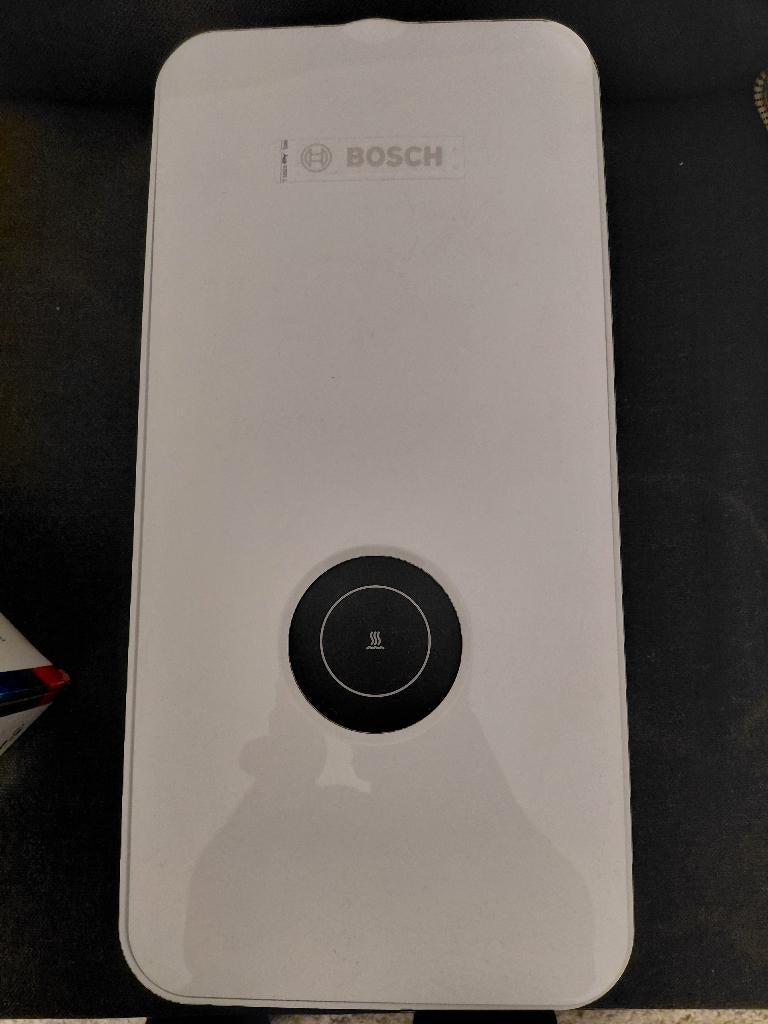 Electrische doorstroomverwarmer Bosch 21kw, Ophalen, Nieuw