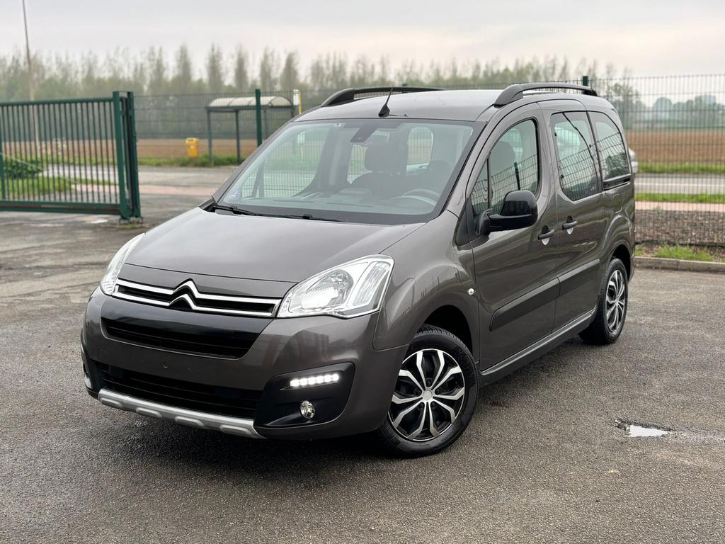 Citroen Berlingo 1.2 essence GPS Airco, Achat, Euro 6, Entreprise, Boîte manuelle