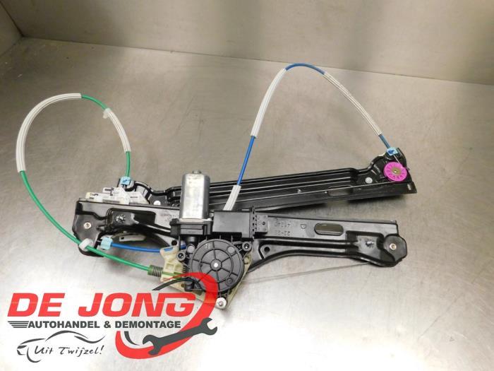 Mécanique vitre 2portes avant droite d'un Fiat 500e, Autos : Pièces & Accessoires, Vitres & Accessoires, Fiat, Utilisé, 3 mois de garantie