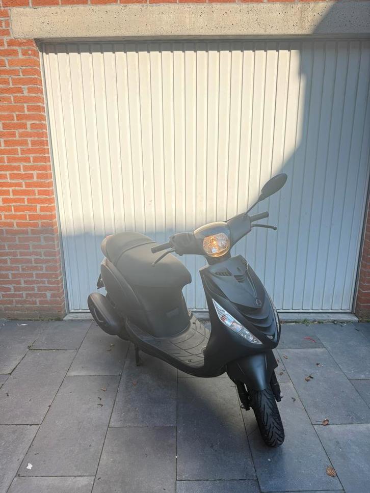 Piaggio Zip 50cc Classe A, Vélos & Vélomoteurs, Scooters | Piaggio, Comme neuf, Zip, Classe A (25 km/h), Essence, Enlèvement