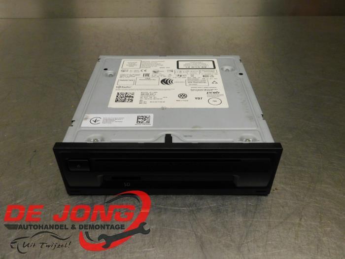 Unité de contrôle Multimedia d'un Volkswagen Polo, Volkswagen, -, 3 mois de garantie, Utilisé