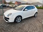Alfa romeo mito pdc airco navi, Auto's, Alfa Romeo, 4 cilinders, Wit, Bedrijf, 1368 cc