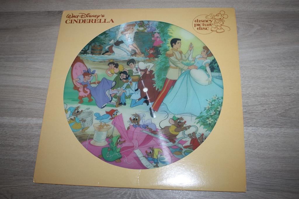 Disney Picture Disc , Cinderella , Engelstalig, Ophalen of Verzenden, Assepoester of Belle, Zo goed als nieuw, Overige typen