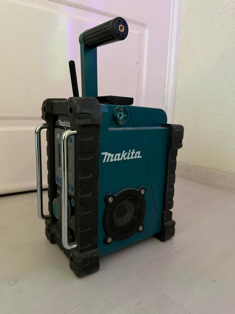 Makita bouwradio, Ophalen, Gebruikt, Bouwradio