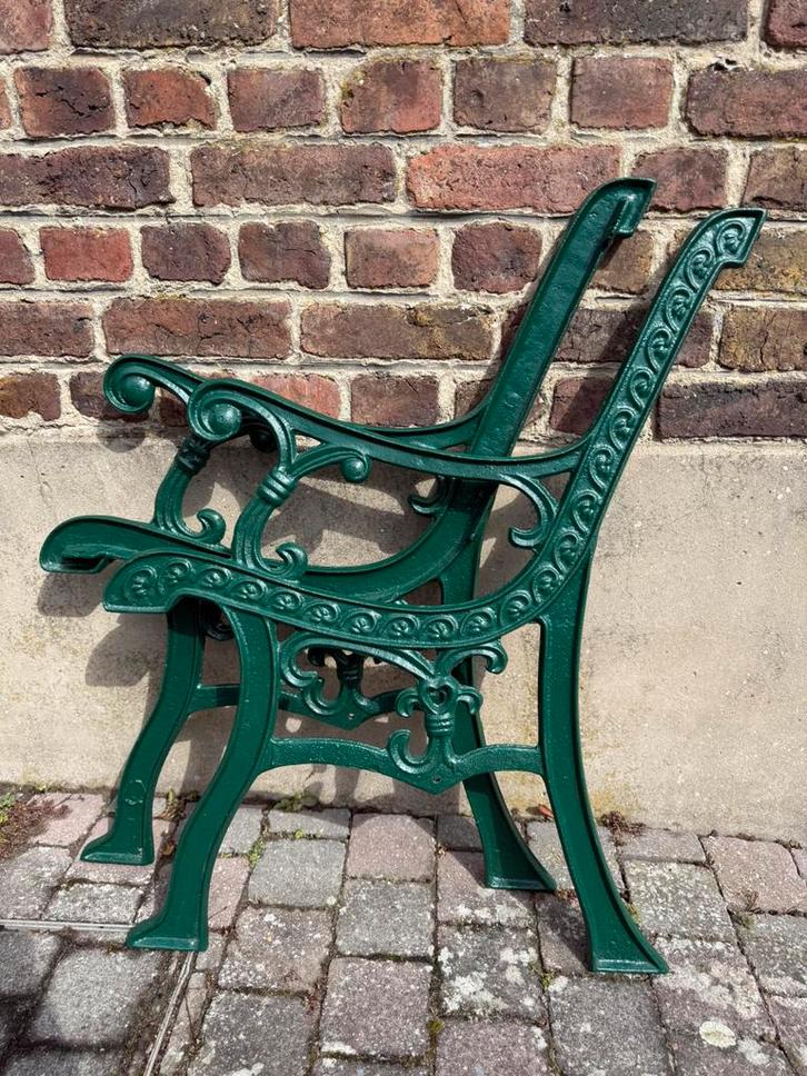 Gerenoveerde gietijzeren bankpoten – vintage stijl, Tuin en Terras, Tuinbanken, Zo goed als nieuw, Metaal, Ophalen