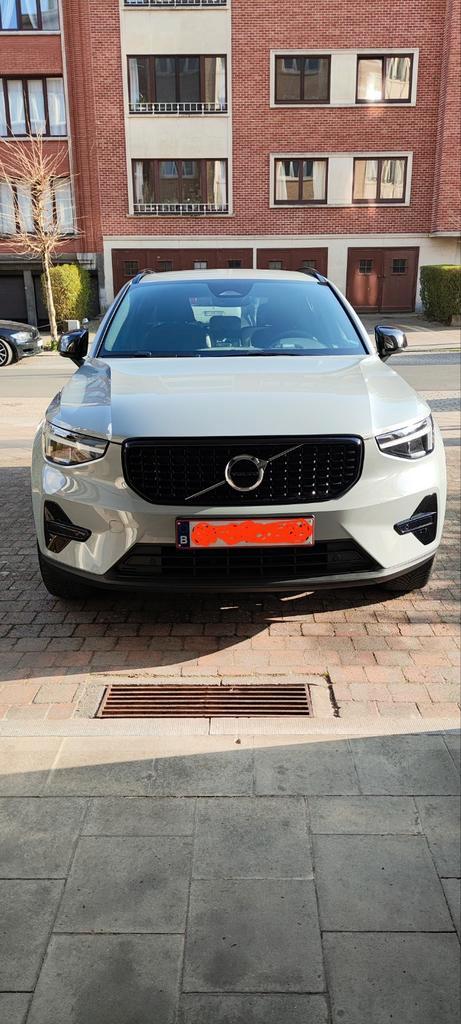 Volvo XC40 Plus Mild Hybrid 2024 – zo goed als nieuw!, Auto's, Volvo, Particulier, XC40, Achteruitrijcamera, Android Auto, Apple Carplay